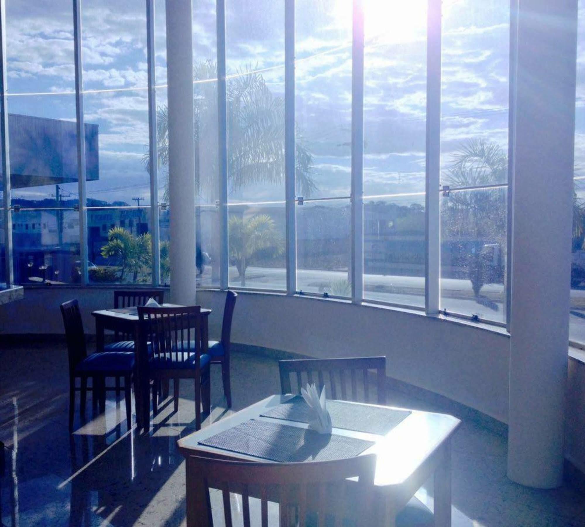 Habitat Hotel ปิราสซูนุงกา ภายนอก รูปภาพ